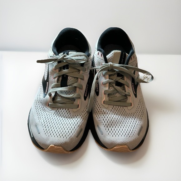 Brooks Adrenaline GTS 22 Women's 8. Running Shoes Support‎ Cushion Comfort Walk - Picture 1 of 12